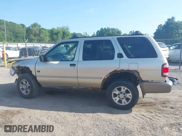 1999 Nissan Pathfinder XE с VIN JN8AR07YXXW389960, выставлен на аукционе IAAI как лот 42815946 с пробегом Не указан миль и . История ставок и продаж доступна на DreamBid. Изображение 15.