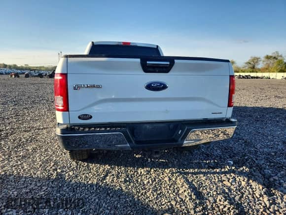 2016 Ford F-150 XLT z VIN 1FTFW1EF8GFA93062, wystawiony jako Copart lot #82126055 z przebiegiem 104 854 mil mil oraz Szkoda całkowita • Salvage title. Historia ofert i sprzedaży dostępna na DreamBid. Obrazek 6.