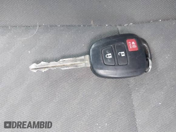 2021 Toyota Tacoma SR5 z VIN 3TMDZ5BN7MM106221, wystawiony jako IAAI lot #42827931 z przebiegiem 71 851 mil mil oraz . Historia ofert i sprzedaży dostępna na DreamBid. Obrazek 11.