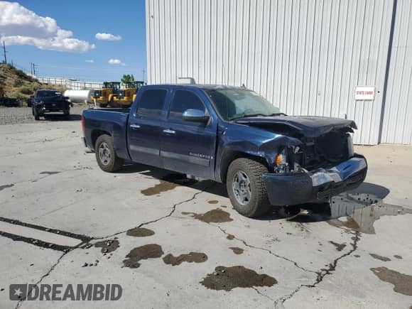 2007 Chevrolet Silverado 1500 1LT с VIN 2GCEC13C171653802, выставлен на аукционе Copart как лот 70335795 с пробегом 214 179 миль миль и Списание • Salvage title. История ставок и продаж доступна на DreamBid. Изображение 4.