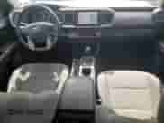 2020 Toyota Tacoma SR5 с VIN 3TMBZ5DN3LM027258, выставлен на аукционе Copart как лот 54068424 с пробегом 37 138 миль миль и Списание • Salvage title. История ставок и продаж доступна на DreamBid. Изображение 8.