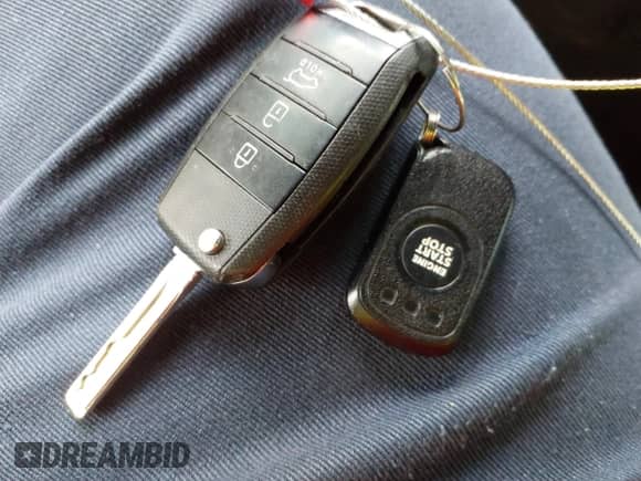 2015 Kia Optima LX с VIN 5XXGM4A77FG375770, выставлен на аукционе IAAI как лот 43222180 с пробегом 101 901 миль миль и . История ставок и продаж доступна на DreamBid. Изображение 11.