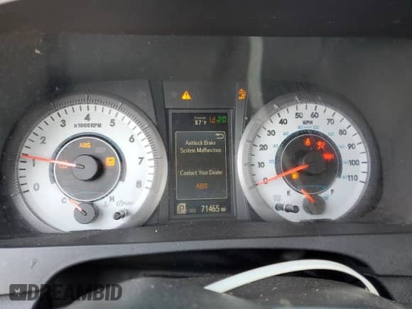 2020 Toyota Sienna SE with VIN 5TDXZ3DC9LS051833, listed as a Copart auction lot 71792145 with 71,465 mi miles and Salvage title. Bid and sale history available at DreamBid. Image 9.