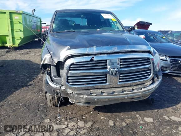 2016 Ram 1500 Lone Star z VIN 1C6RR6LTXGS269635, wystawiony jako IAAI lot #41203227 z przebiegiem 157 077 mil mil oraz . Historia ofert i sprzedaży dostępna na DreamBid. Obrazek 12.