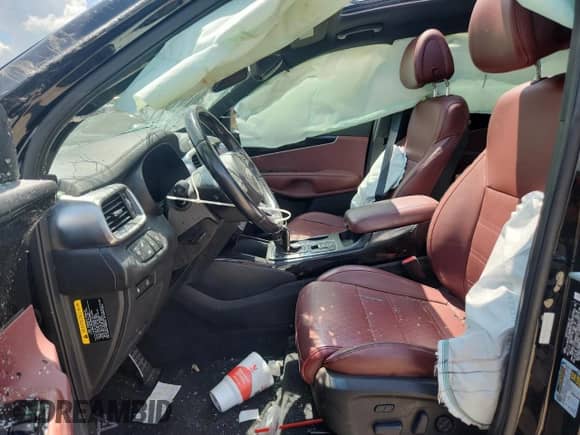 2016 Kia Sorento SXL с VIN 5XYPKDA16GG051658, выставлен на аукционе Copart как лот 66017725 с пробегом 102 880 миль миль и На запчасти • Non repairable. История ставок и продаж доступна на DreamBid. Изображение 7.