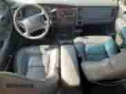 2001 Dodge Durango with VIN 1B4HR28N91F598184, listed as a Copart auction lot 53142095 with 81,163 mi miles and Salvage title. Bid and sale history available at DreamBid. Image 8.