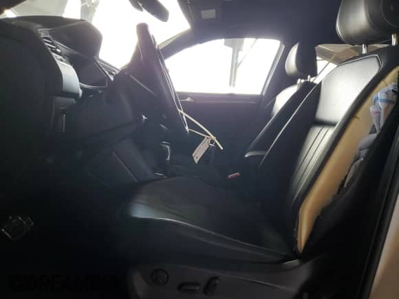 2022 Volkswagen Tiguan SE R-Line Black с VIN 3VVCB7AX5NM070935, выставлен на аукционе Copart как лот 80147435 с пробегом 64 700 миль миль и Списание • Salvage title. История ставок и продаж доступна на DreamBid. Изображение 7.