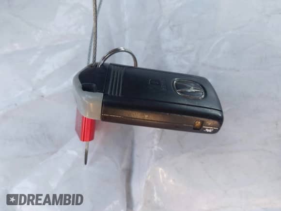 2014 Acura TL Technology z VIN 19UUA8F59EA003076, wystawiony jako IAAI lot #42301365 z przebiegiem 154 974 mil mil oraz . Historia ofert i sprzedaży dostępna na DreamBid. Obrazek 11.