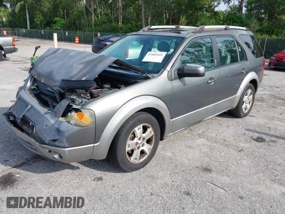 2006 Ford Freestyle SEL с VIN 1FMZK021X6GA08884, выставлен на аукционе IAAI как лот 42401162 с пробегом 120 013 миль миль и . История ставок и продаж доступна на DreamBid. Изображение 17.