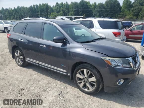 2014 Nissan Pathfinder Platinum Hybrid with VIN 5N1CR2MM4EC642752, listed as a Copart auction lot 59327295 with 96,124 mi miles and Clean title. Bid and sale history available at DreamBid. Image 4.