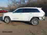 2017 Jeep Grand Cherokee Summit с VIN 1C4RJFJT7HC607460, выставлен на аукционе IAAI как лот 41708634 с пробегом 70 309 миль миль и . История ставок и продаж доступна на DreamBid. Изображение 15.