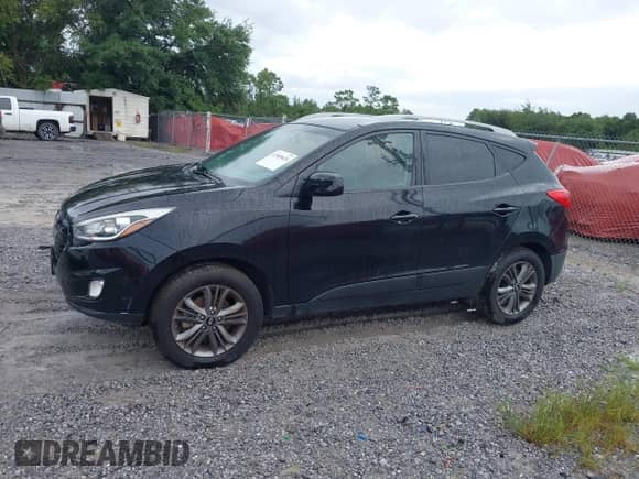 2015 Hyundai Tucson SE z VIN KM8JU3AGXFU987693, wystawiony jako IAAI lot #42989626 z przebiegiem 174 157 mil mil oraz . Historia ofert i sprzedaży dostępna na DreamBid. Obrazek 14.