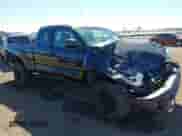 2008 Toyota Tacoma z VIN 5TETX22N88Z571387, wystawiony jako IAAI lot #43348183 z przebiegiem 181 818 mil mil oraz . Historia ofert i sprzedaży dostępna na DreamBid. Obrazek 1.