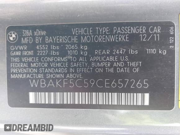 2012 BMW 3 Series 328i xDrive z VIN WBAKF5C59CE657265, wystawiony jako IAAI lot #41653075 z przebiegiem 114 901 mil mil oraz . Historia ofert i sprzedaży dostępna na DreamBid. Obrazek 9.