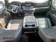 2022 GMC Sierra 1500 SLT with VIN 3GTUUDED4NG656603, listed as a Copart auction lot 67720425 with 28,215 mi miles and Salvage title. Bid and sale history available at DreamBid. Image 8.