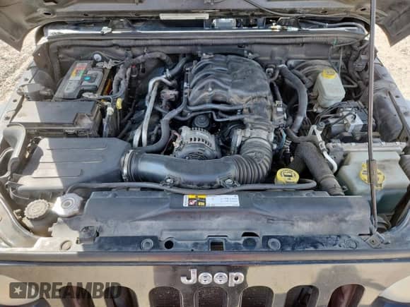 2012 Jeep Wrangler Sport with VIN 1C4AJWAG8CL284450, listed as a Copart auction lot 85391225 with 315,636 mi miles and Clean title. Bid and sale history available at DreamBid. Image 11.