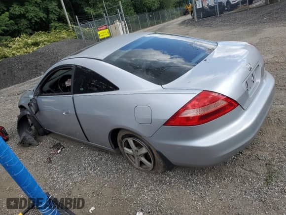 2003 Honda Accord EX with VIN 1HGCM726X3A016119, listed as a Copart auction lot 69956495 with 289,240 mi miles and Salvage title. Bid and sale history available at DreamBid. Image 2.