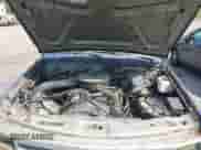 1993 Dodge Dakota S z VIN 1B7GL26X1PS140546, wystawiony jako IAAI lot #42142391 z przebiegiem 171 634 mil mil oraz . Historia ofert i sprzedaży dostępna na DreamBid. Obrazek 10.