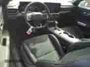 2024 Ford Mustang EcoBoost с VIN 1FA6P8THXR5107956, выставлен на аукционе Copart как лот 82211305 с пробегом 16 891 миль миль и Списание • Salvage title. История ставок и продаж доступна на DreamBid. Изображение 8.