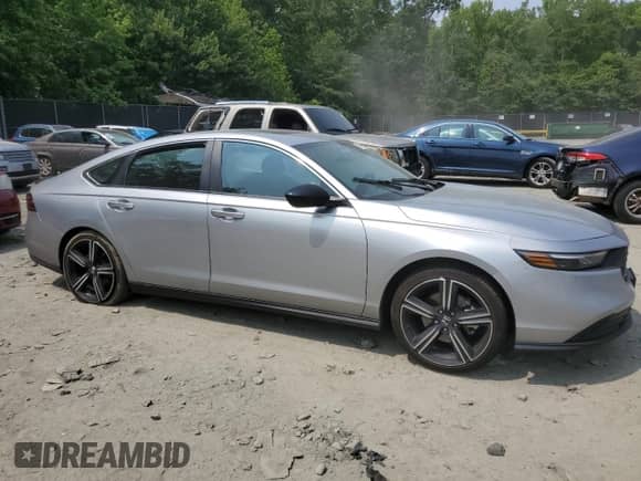 2024 Honda Accord Sport with VIN 1HGCY2F58RA028318, listed as a Copart auction lot 60020365 with 81,287 mi miles and Salvage title. Bid and sale history available at DreamBid. Image 4.