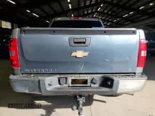 2013 Chevrolet Silverado 1500 LT z VIN 3GCPKSE71DG179161, wystawiony jako Copart lot #89865585 z przebiegiem 133 372 mil mil oraz Czysty tytuł • Clean title. Historia ofert i sprzedaży dostępna na DreamBid. Obrazek 6.