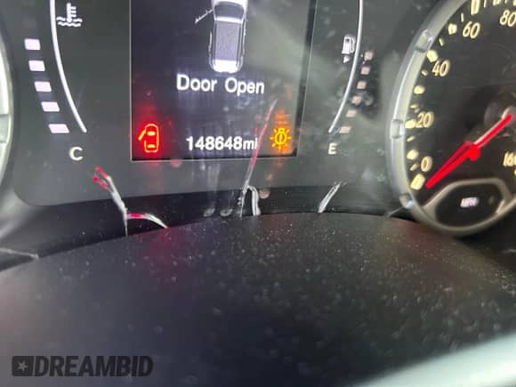 2018 Jeep Renegade Latitude с VIN ZACCJABB6JPG65463, выставлен на аукционе Copart как лот 87422565 с пробегом 148 648 миль миль и Чистый • Clean title. История ставок и продаж доступна на DreamBid. Изображение 8.