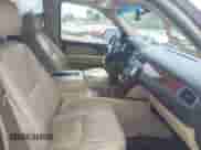 2008 Chevrolet Tahoe 3LT с VIN 1GNFK13068R236818, выставлен на аукционе IAAI как лот 42392167 с пробегом 157 702 миль миль и . История ставок и продаж доступна на DreamBid. Изображение 5.