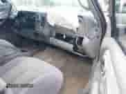 1999 Chevrolet Tahoe с VIN 1GNEC13R0XJ570900, выставлен на аукционе IAAI как лот 42121036 с пробегом 187 848 миль миль и . История ставок и продаж доступна на DreamBid. Изображение 5.