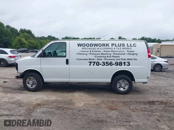 2020 Chevrolet Express Cargo with VIN 1GCWGAFG3L1199561, listed as a IAAI auction lot 42936494 with 100,951 mi miles and . Bid and sale history available at DreamBid. Image 15.