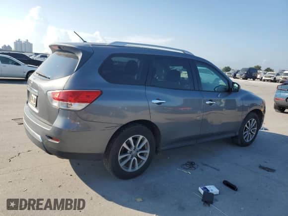 2016 Nissan Pathfinder SL with VIN 5N1AR2MN2GC660119, listed as a Copart auction lot 69243805 with 188,799 mi miles and Salvage title. Bid and sale history available at DreamBid. Image 3.