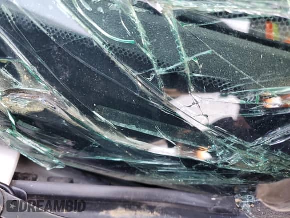 2020 Toyota Tacoma SR5 z VIN 3TMCZ5AN7LM291155, wystawiony jako Copart lot #67111255 z przebiegiem 106 969 mil mil oraz Szkoda całkowita • Salvage title. Historia ofert i sprzedaży dostępna na DreamBid. Obrazek 12.