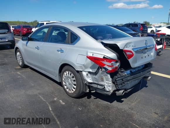 2016 Nissan Altima S with VIN 1N4AL3AP6GN351846, listed as a IAAI auction lot 43445711 with 121,957 mi miles and . Bid and sale history available at DreamBid. Image 3.