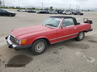 1985 Mercedes-Benz 380 with VIN WDBBA45C9FA017476, listed as a Copart auction lot 58777585 with 135,805 mi miles and Salvage title. Bid and sale history available at DreamBid. Image 1.