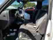 2000 Chevrolet Silverado 1500 LS с VIN 1GCEC14VXYZ191202, выставлен на аукционе Copart как лот 68368605 с пробегом 212 741 миль миль и Списание • Salvage title. История ставок и продаж доступна на DreamBid. Изображение 7.