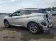 2018 Nissan Murano SL z VIN 5N1AZ2MG2JN117575, wystawiony jako Copart lot #69819505 z przebiegiem 102 597 mil mil oraz Szkoda całkowita • Salvage title. Historia ofert i sprzedaży dostępna na DreamBid. Obrazek 2.
