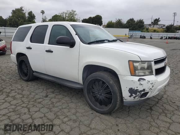 2008 Chevrolet Tahoe Police с VIN 1GNEC03068R267540, выставлен на аукционе Copart как лот 54521695 с пробегом 304 710 миль миль и Списание • Salvage title. История ставок и продаж доступна на DreamBid. Изображение 4.