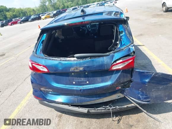 2021 Chevrolet Equinox LT с VIN 3GNAXUEV1ML393227, выставлен на аукционе IAAI как лот 42969848 с пробегом 65 581 миль миль и . История ставок и продаж доступна на DreamBid. Изображение 17.