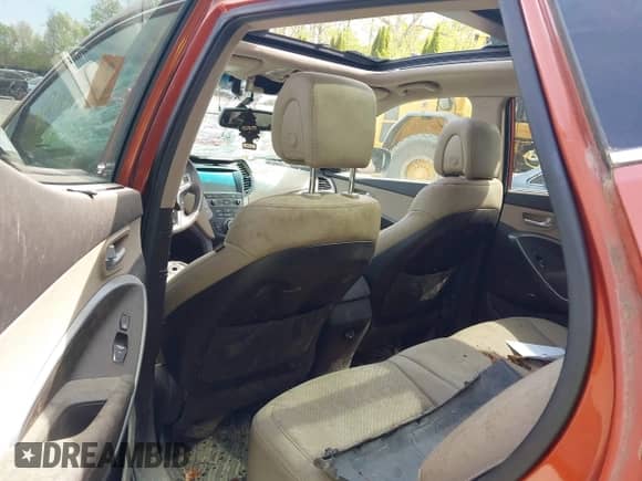 2018 Hyundai Santa Fe Ultimate с VIN 5XYZWDLA9JG519769, выставлен на аукционе IAAI как лот 42185390 с пробегом 63 731 миль миль и . История ставок и продаж доступна на DreamBid. Изображение 8.