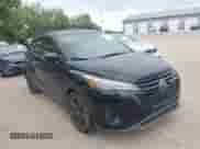 2021 Nissan Kicks SR z VIN 3N1CP5DV7ML508926, wystawiony jako IAAI lot #43043906 z przebiegiem 38 000 mil mil oraz . Historia ofert i sprzedaży dostępna na DreamBid. Obrazek 1.