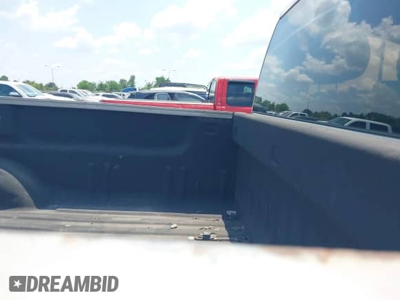 2007 GMC Sierra 1500 Work Truck с VIN 1GTEC14C37Z584973, выставлен на аукционе IAAI как лот 42943433 с пробегом 181 144 миль миль и . История ставок и продаж доступна на DreamBid. Изображение 8.