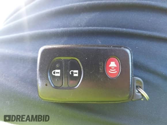 2011 Toyota Prius III with VIN JTDKN3DUXB1386738, listed as a IAAI auction lot 43390373 with 142,762 mi miles and . Bid and sale history available at DreamBid. Image 11.