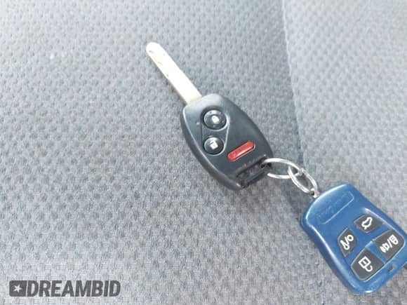 2007 Honda Pilot EX с VIN 2HKYF18437H502271, выставлен на аукционе IAAI как лот 42743226 с пробегом 108 766 миль миль и . История ставок и продаж доступна на DreamBid. Изображение 11.