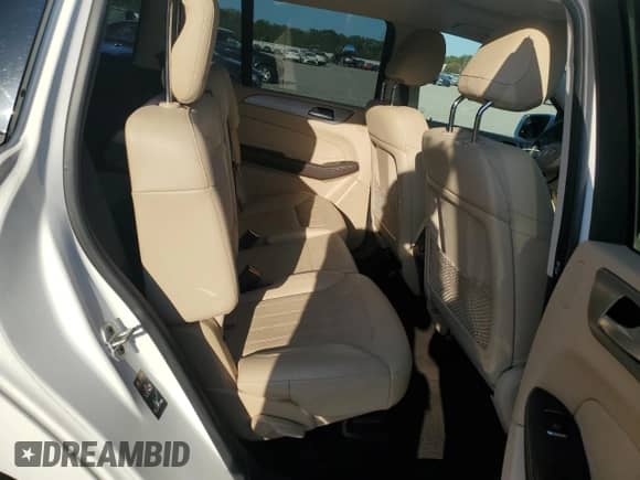 2017 Mercedes-Benz GLS 450 z VIN 4JGDF6EE6HA894613, wystawiony jako Copart lot #84948545 z przebiegiem 50 452 mil mil oraz Szkoda całkowita • Salvage title. Historia ofert i sprzedaży dostępna na DreamBid. Obrazek 11.