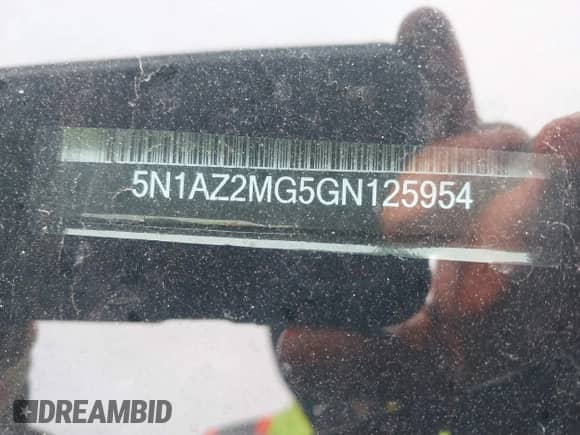 2016 Nissan Murano Platinum z VIN 5N1AZ2MG5GN125954, wystawiony jako IAAI lot #41559432 z przebiegiem 91 040 mil mil oraz . Historia ofert i sprzedaży dostępna na DreamBid. Obrazek 9.