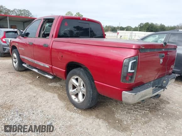 2007 Dodge 1500 SLT with VIN 1D7HA18227J609547, listed as a IAAI auction lot 41342617 with 152,509 mi miles and . Bid and sale history available at DreamBid. Image 3.