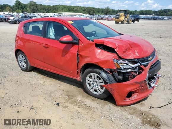 2020 Chevrolet Sonic LT with VIN 1G1JG6SB0L4113583, listed as a Copart auction lot 68475435 with 66,619 mi miles and Salvage title. Bid and sale history available at DreamBid. Image 4.