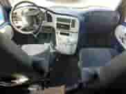 2000 Chevrolet Astro с VIN 1GNDM19W3YB207864, выставлен на аукционе Copart как лот 72075735 с пробегом 140 006 миль миль и Списание • Salvage title. История ставок и продаж доступна на DreamBid. Изображение 8.