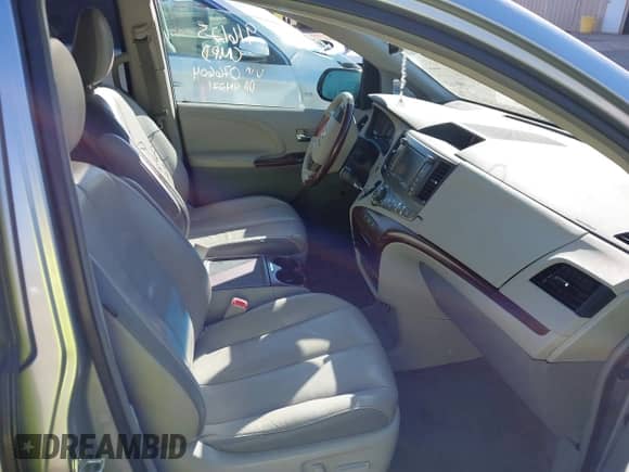 2014 Toyota Sienna Limited with VIN 5TDDK3DC6ES076604, listed as a IAAI auction lot 43199613 with 152,278 mi miles and . Bid and sale history available at DreamBid. Image 5.