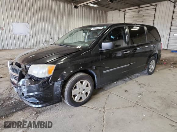2013 Dodge Grand Caravan SE with VIN 2C4RDGBG8DR557104, listed as a Copart auction lot 85081415 with 207,924 mi miles and Clean title. Bid and sale history available at DreamBid. Image 1.