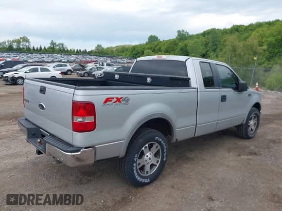 2007 Ford F-150 XLT with VIN 1FTPX14V27NA52359, listed as a IAAI auction lot 42330019 with 133,481 mi miles and . Bid and sale history available at DreamBid. Image 4.
